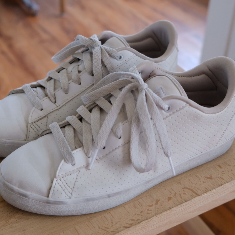 Adidas Cloudfoam Daily Qt Clean Women's Shoes
